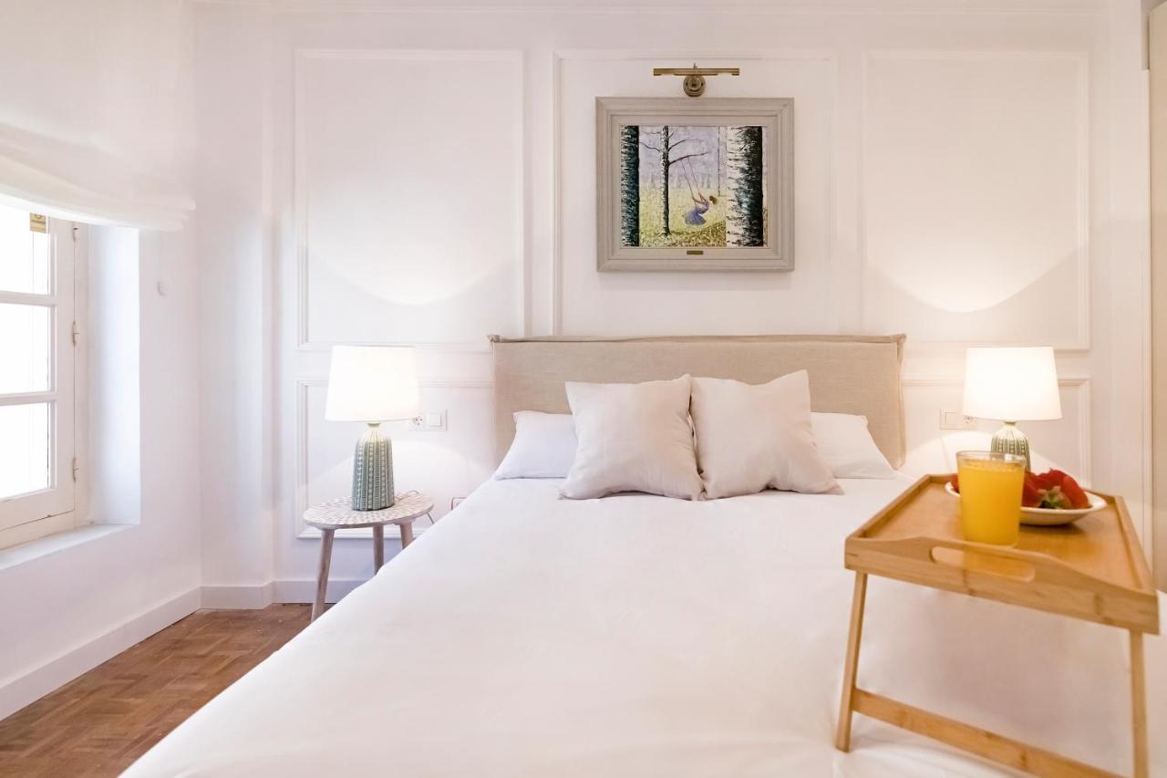 Bhost- Especeria Historic Center Apartment Malaga Bagian luar foto