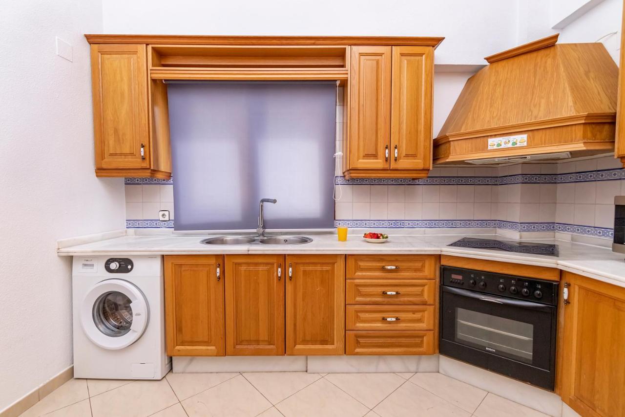 Bhost- Especeria Historic Center Apartment Malaga Bagian luar foto